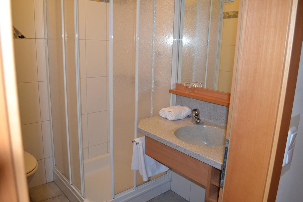 Gasthof S'Schatzkastl Ardagger Markt Room photo